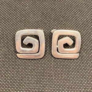 Silpada Cut-Out Geometric Sterling Silver Maze Earrings P0338